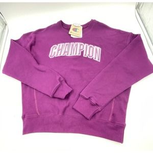 Champion‎ Reverse Weave Purple Embroidered Sweatshirt Size Medium NWT